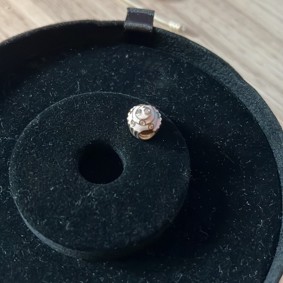 Retired Rare Pandora Pink Cupcake Bead Charm w/ CZ Stones EUC - Picture 3 of 4
